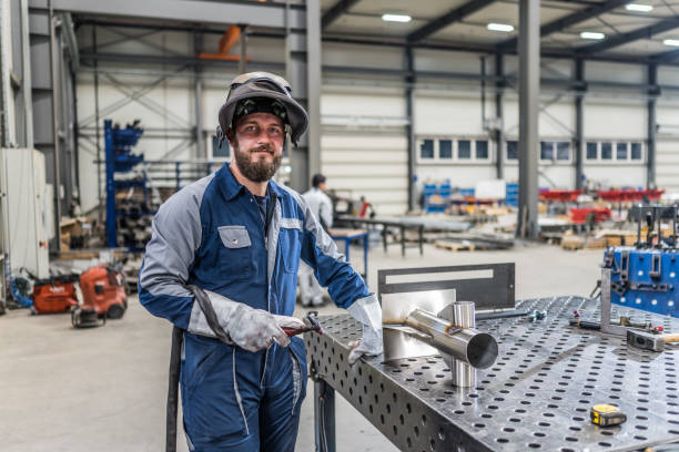  Edmore, MI Welder Pros